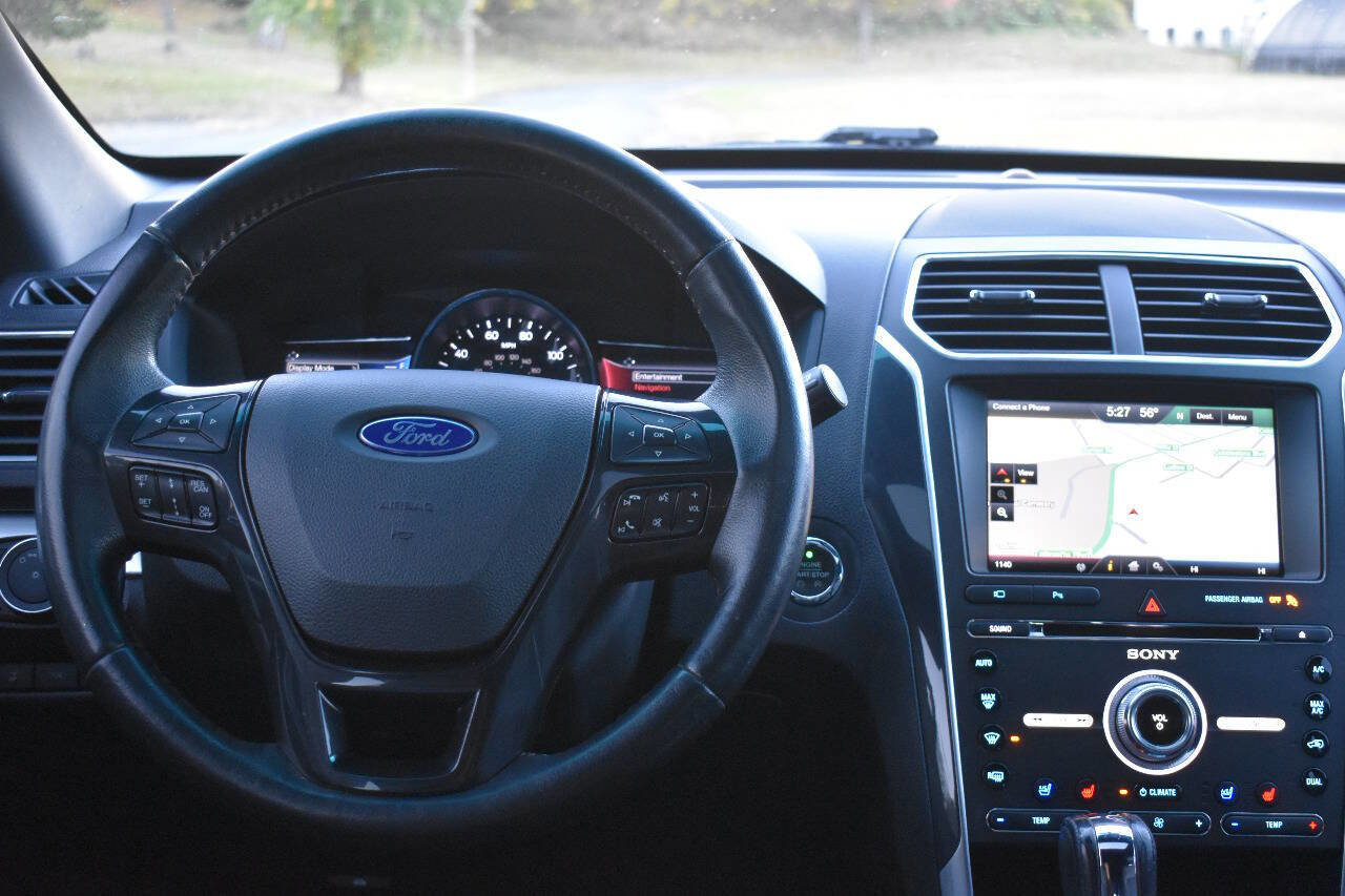 Used 2016 Ford Explorer Sport w/ Equipment Group 401A image 20