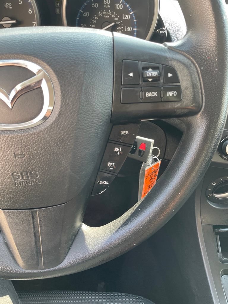 Used 2013 MAZDA MAZDA3 i Sport FWD image 13