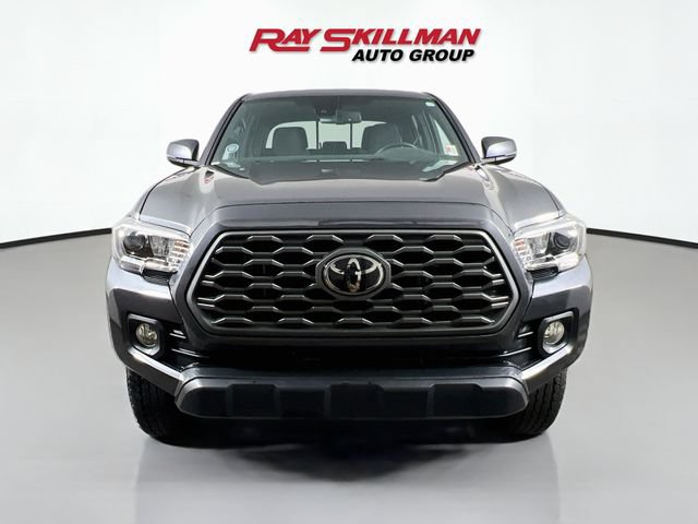 Used 2023 Toyota Tacoma TRD Off-Road AWD/4WD image 2