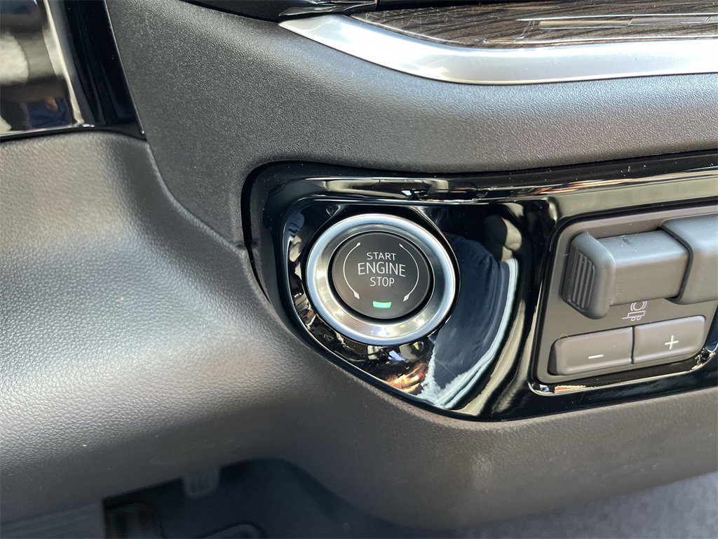New 2026 GMC Sierra 1500 Elevation image 17