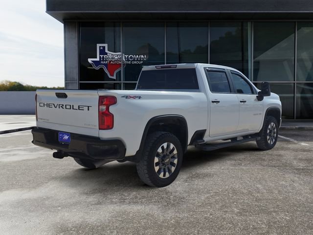 Used 2022 Chevrolet Silverado 2500 Custom w/ Custom Value Package image 5