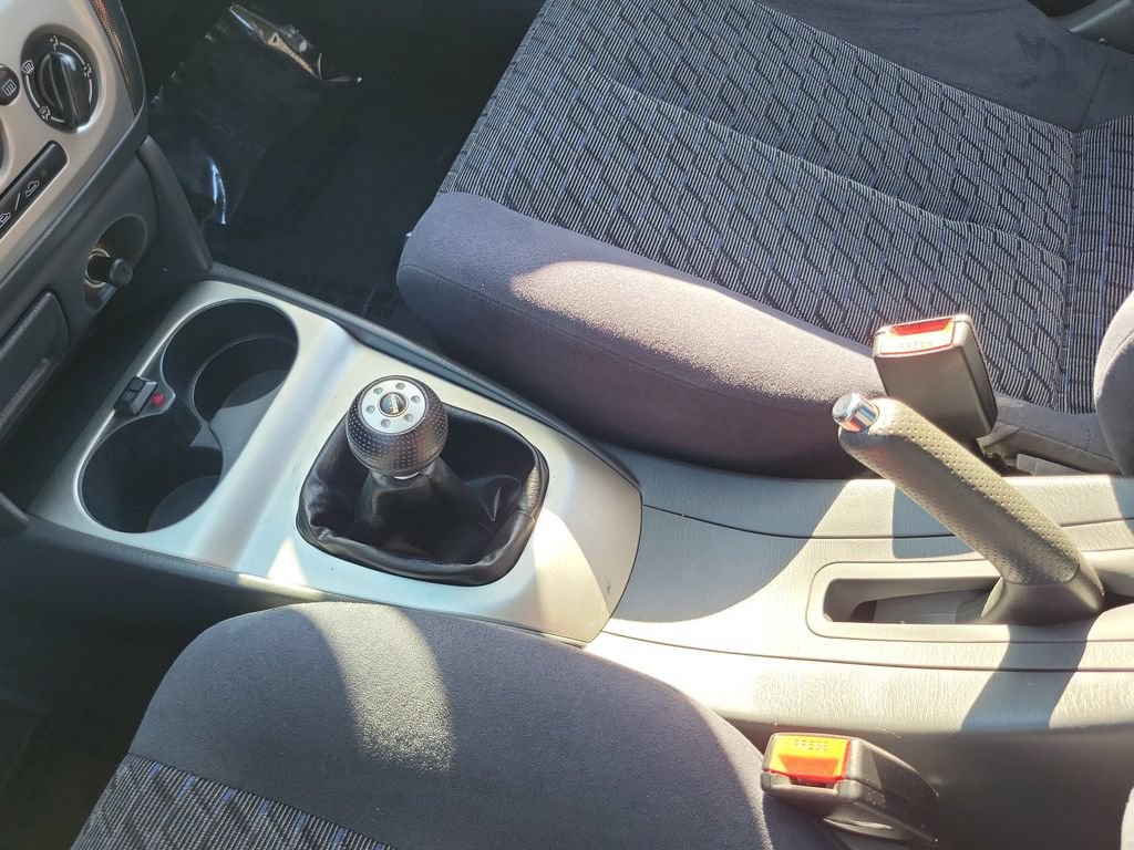 Used 2003 MAZDA Protege5 FWD image 11