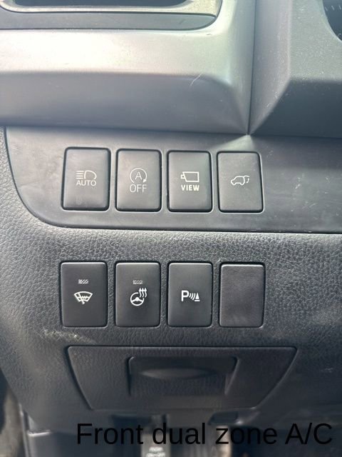Used 2018 Toyota Highlander Limited image 15