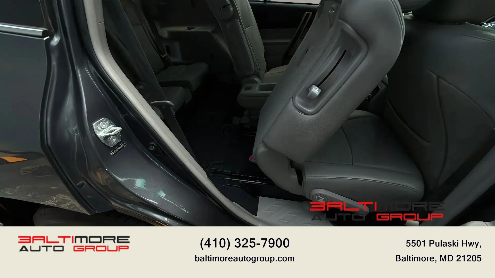 Used 2012 Toyota Highlander Limited w/ Tow Pkg AWD/4WD image 34