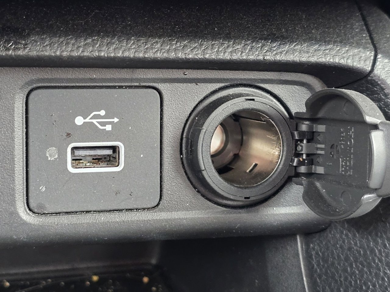 Used 2023 Honda Civic Sport image 22