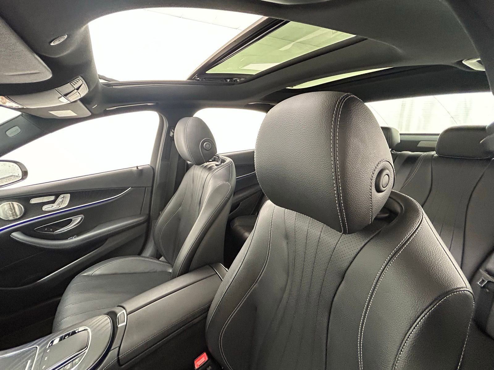 Used 2023 Mercedes-Benz E 350 4MATIC Sedan w/ Premium Package image 29