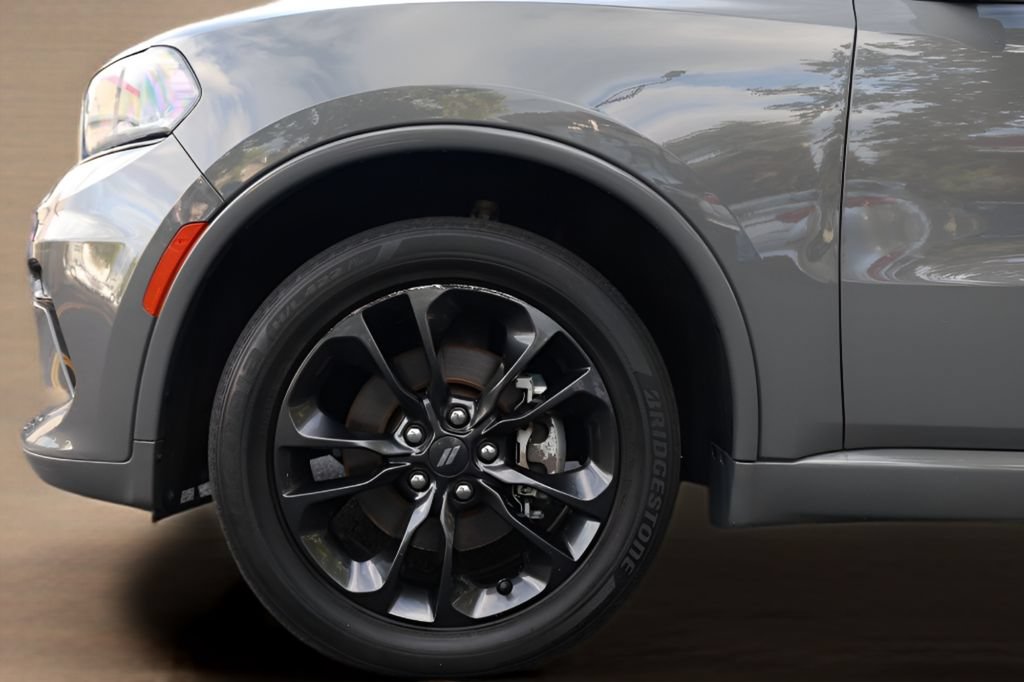 Used 2022 Dodge Durango SXT w/ Blacktop Package AWD/4WD image 6