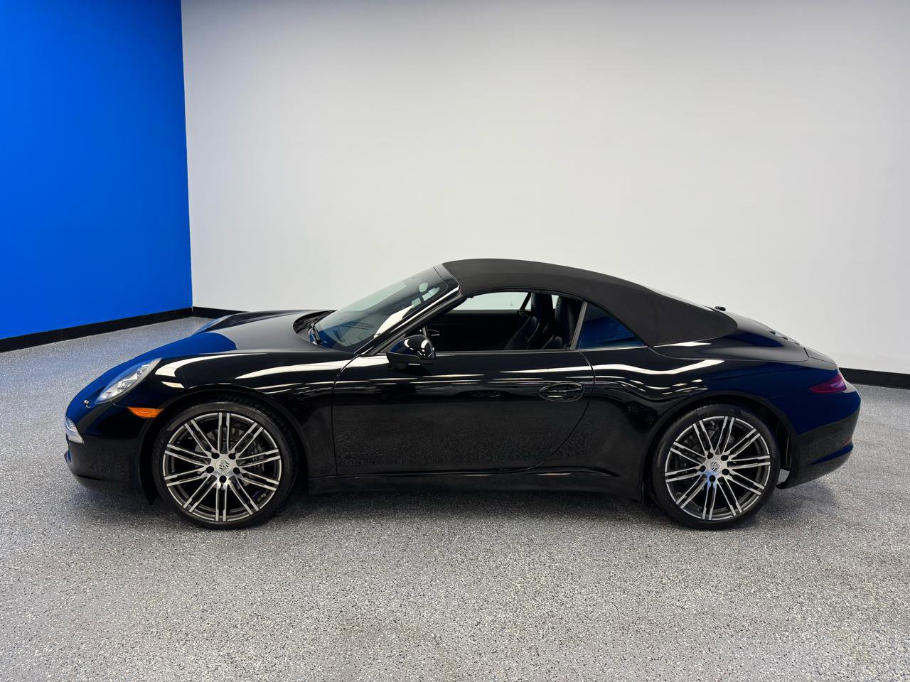 Used 2016 Porsche 911 Carrera Black Edition RWD image 7
