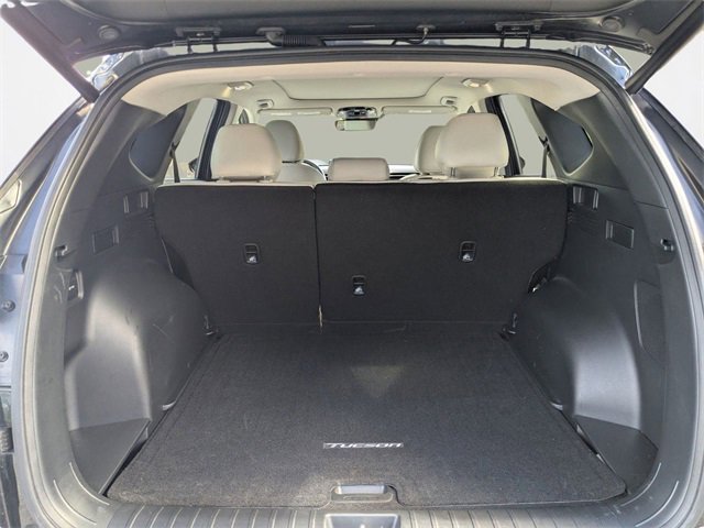 Used 2023 Hyundai Tucson Limited image 12