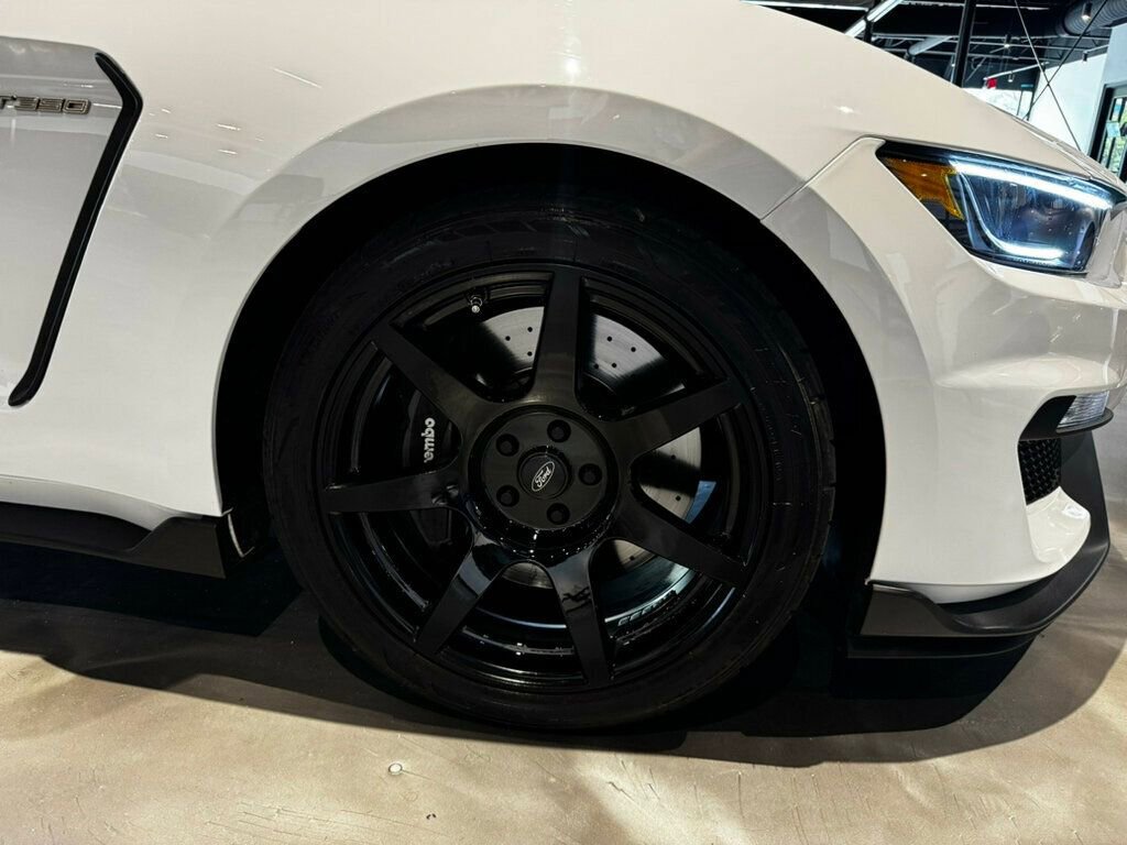 Used 2017 Ford Mustang Shelby GT350 RWD image 21