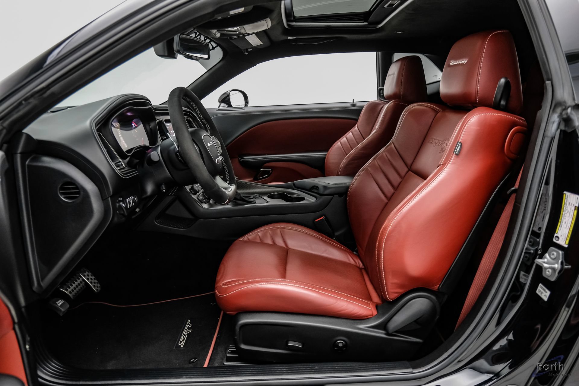 Used 2022 Dodge Challenger SRT Hellcat RWD image 47