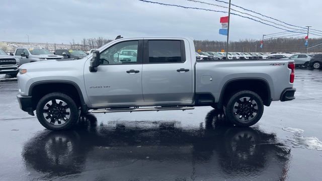 Used 2020 Chevrolet Silverado 2500 Custom w/ Custom Value Package image 2