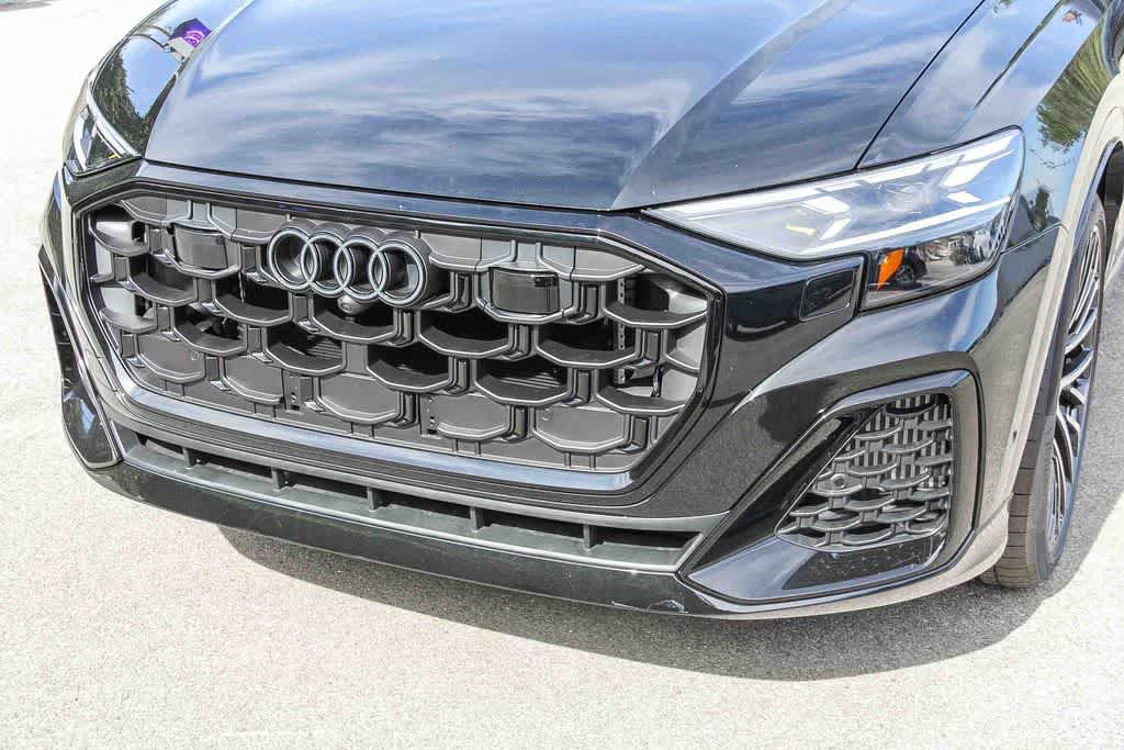 New 2026 Audi SQ8 Prestige image 8