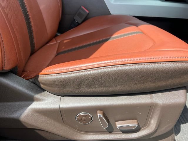 Used 2019 Ford F150 King Ranch w/ Equipment Group 601A Luxury AWD/4WD image 11
