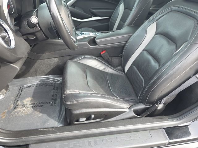 Used 2020 Chevrolet Camaro LT w/ RS Package image 16