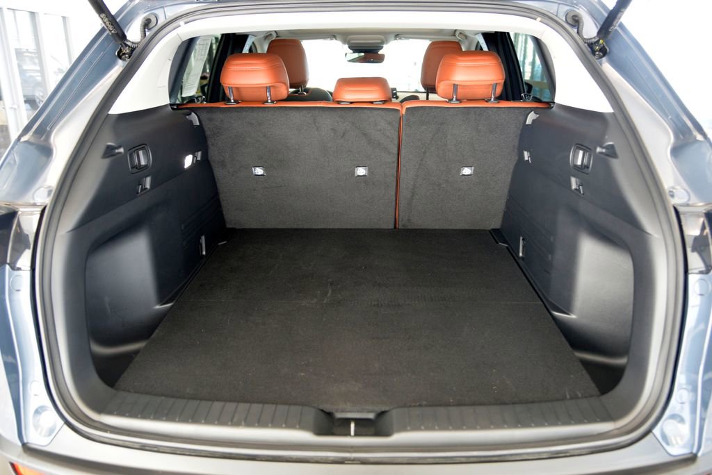 Used 2025 MAZDA CX-50 Meridian Edition w/ Weather Package image 29