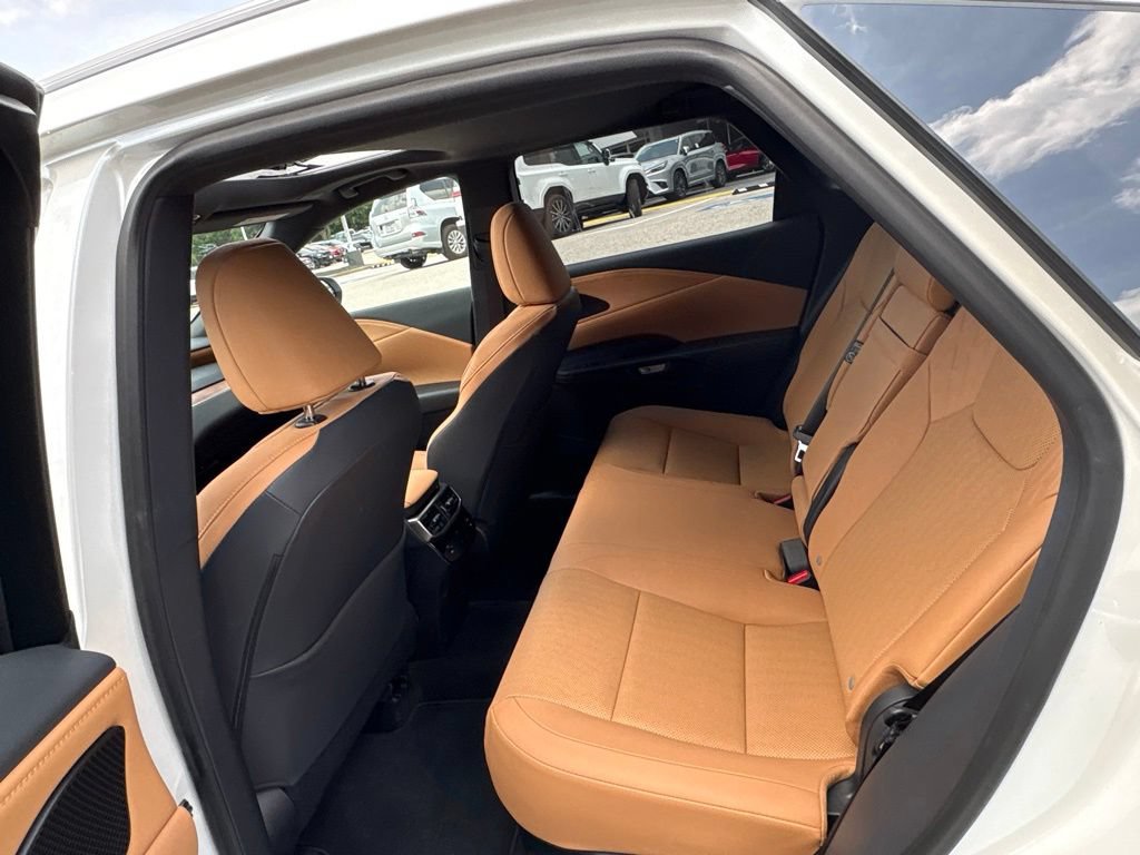 Certified 2025 Lexus RX 350 Premium w/ Accessory Package (Z1) FWD image 20