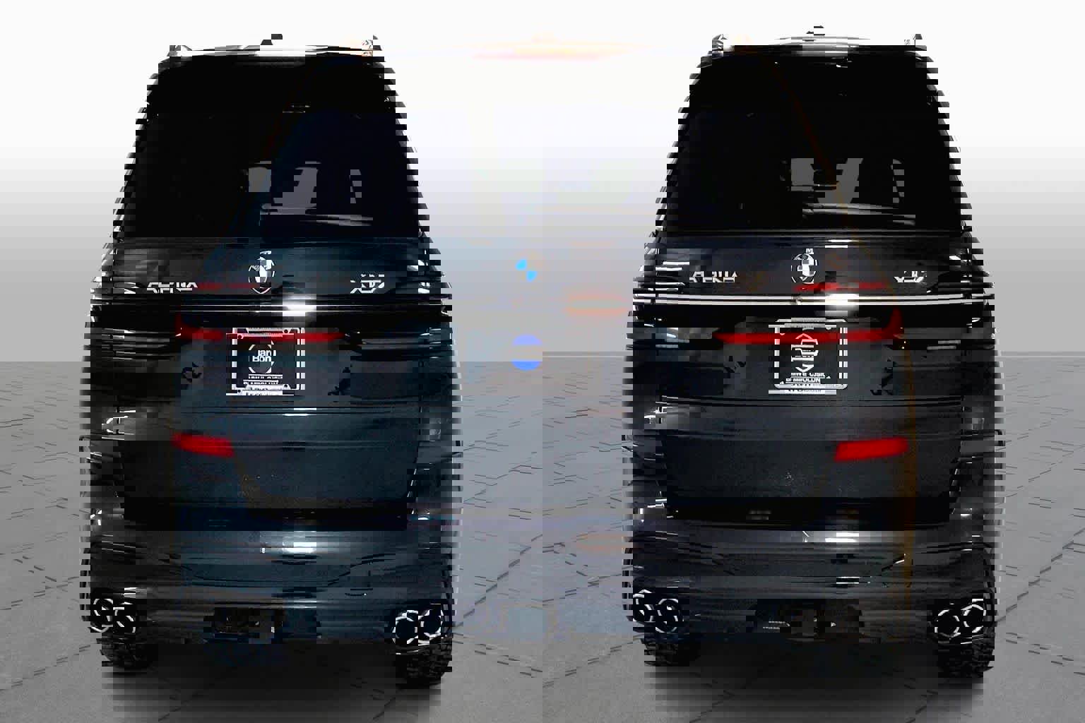 Used 2024 BMW ALPINA XB7 ALPINA XB7 image 5