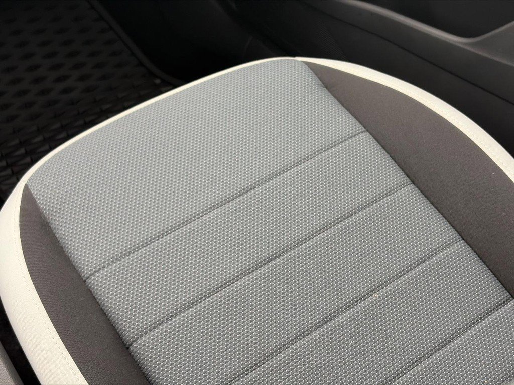 Used 2025 Volkswagen Taos S image 16