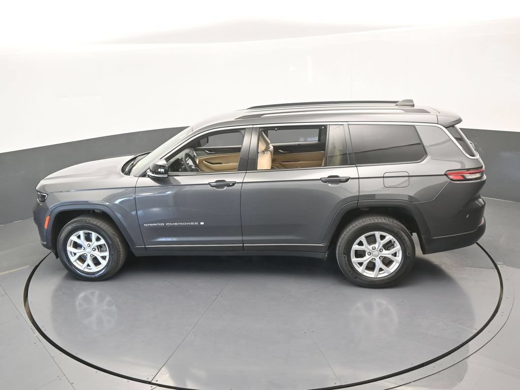 Used 2023 Jeep Grand Cherokee L Limited w/ Luxury Tech Group II AWD/4WD image 56
