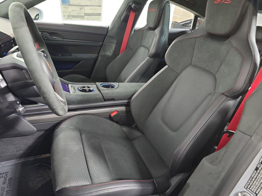 New 2026 Porsche Taycan GTS image 5