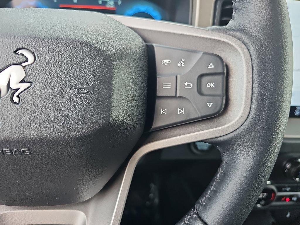 New 2025 Ford Bronco Outer Banks image 17