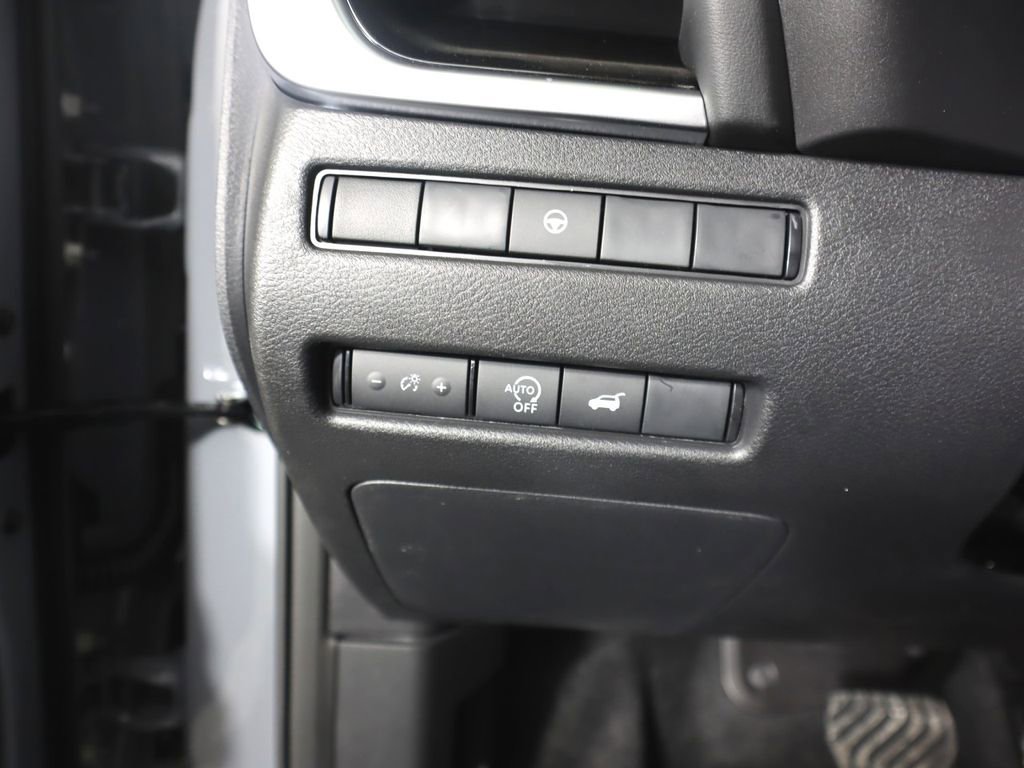 New 2026 Nissan Rogue SV image 20