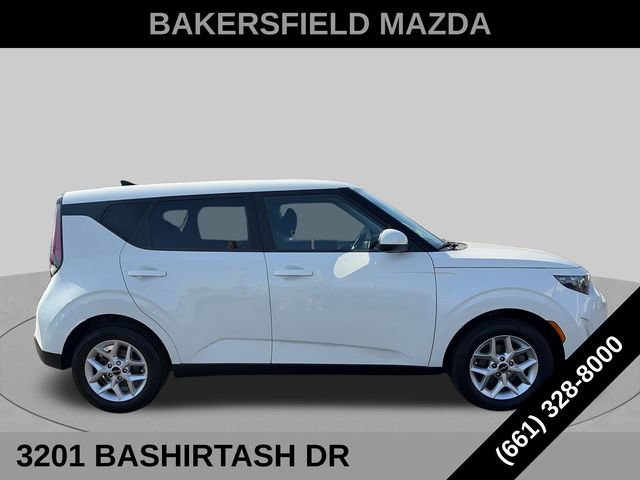 Used 2025 Kia Soul LX w/ LX Technology Package FWD image 6
