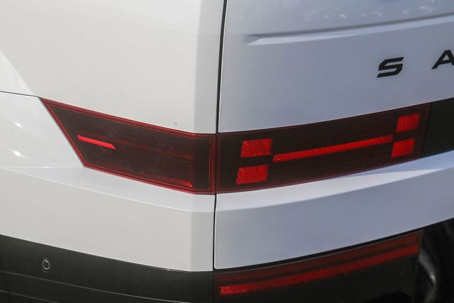 Used 2025 Hyundai Santa Fe Calligraphy FWD image 10