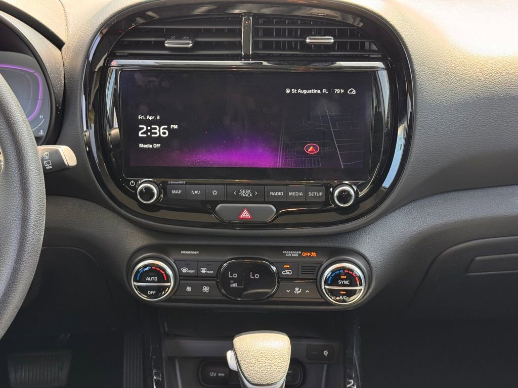 Used 2025 Kia Soul S image 13
