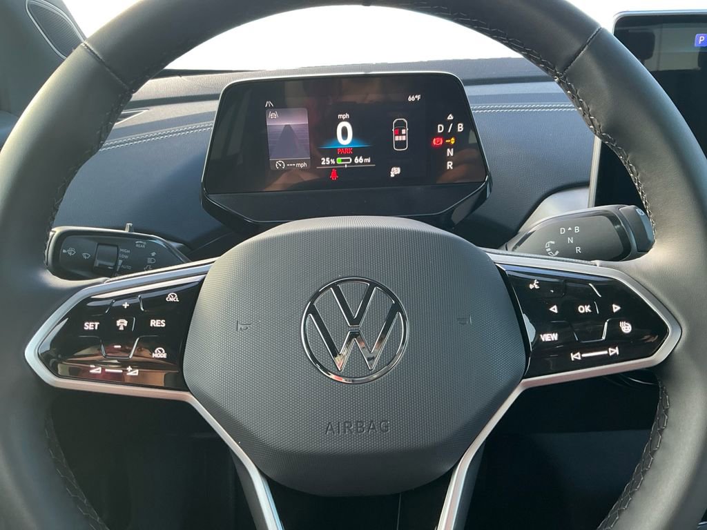 New 2025 Volkswagen ID.4 Pro S Plus image 18