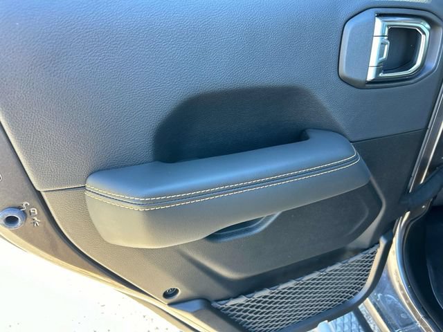 New 2026 Jeep Gladiator Mojave AWD/4WD image 17