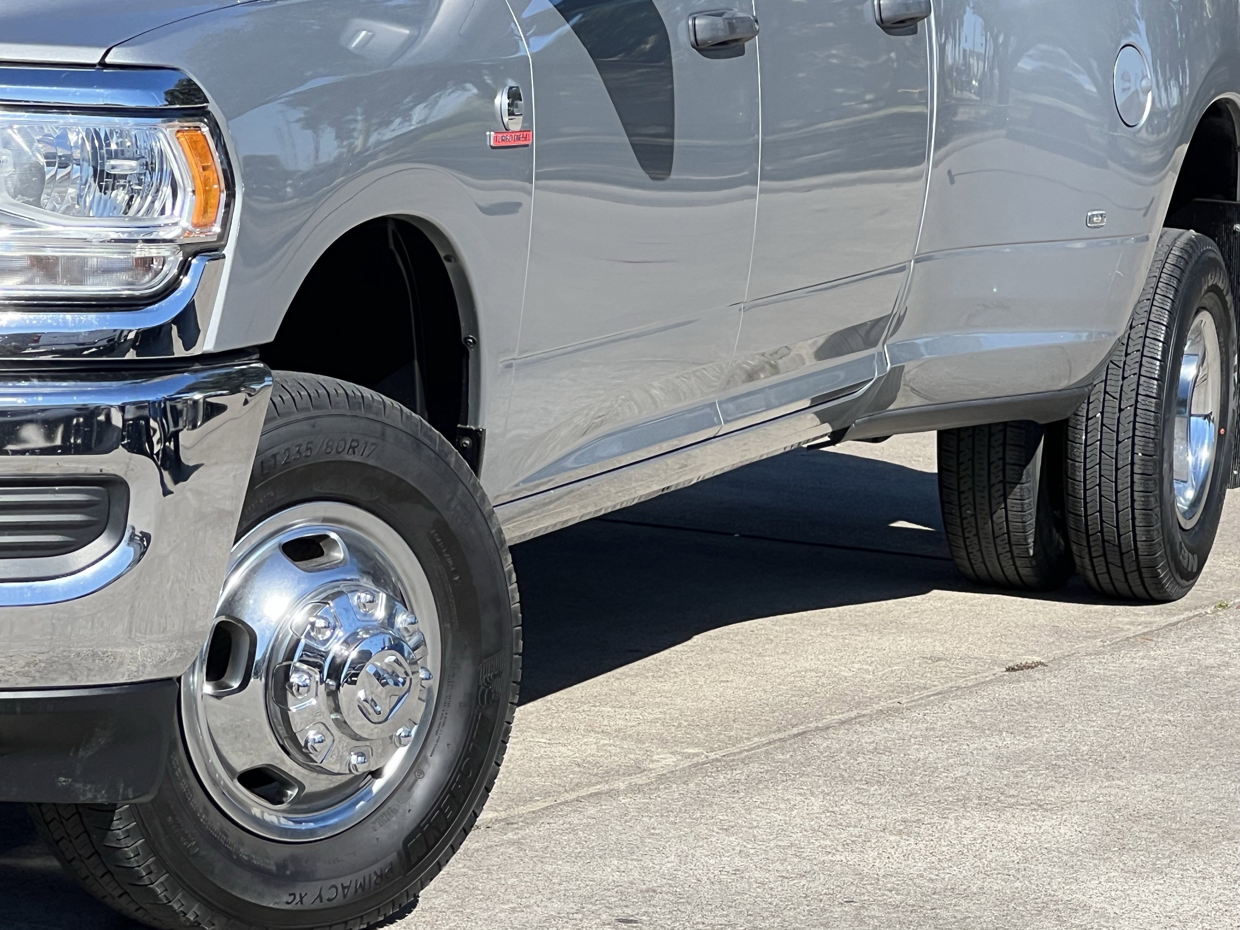 Used 2024 RAM 3500 Tradesman w/ Chrome Appearance Group image 8