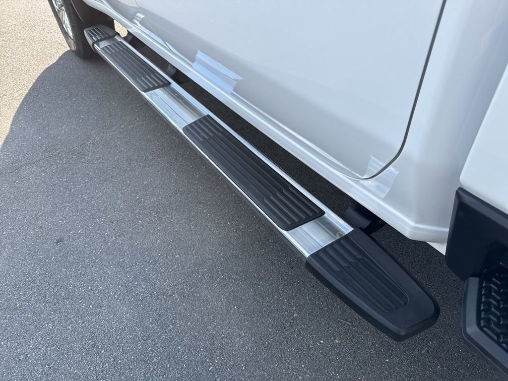 Used 2020 Chevrolet Silverado 2500 High Country w/ Z71 Off-Road Package image 15