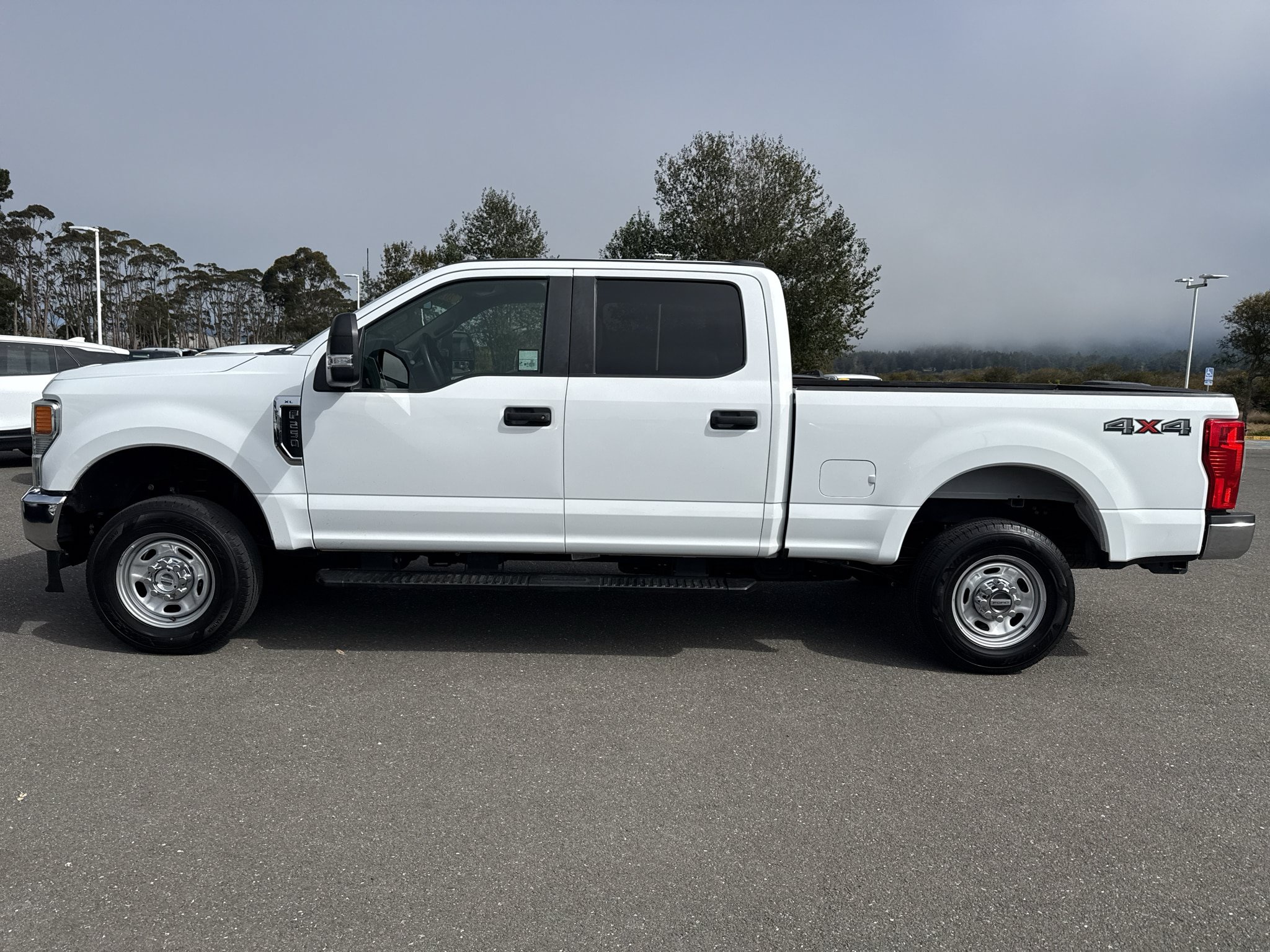 Used 2022 Ford F250 XL w/ Power Equipment Group AWD/4WD image 10