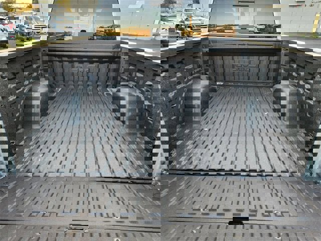 New 2026 GMC Sierra 1500 SLT w/ SLT Premium Plus Package image 13