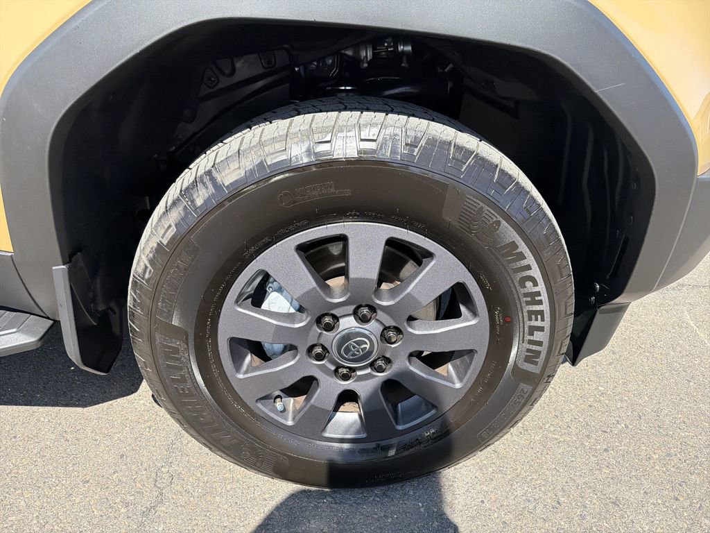 Used 2025 Toyota Land Cruiser w/ Premium Package image 34