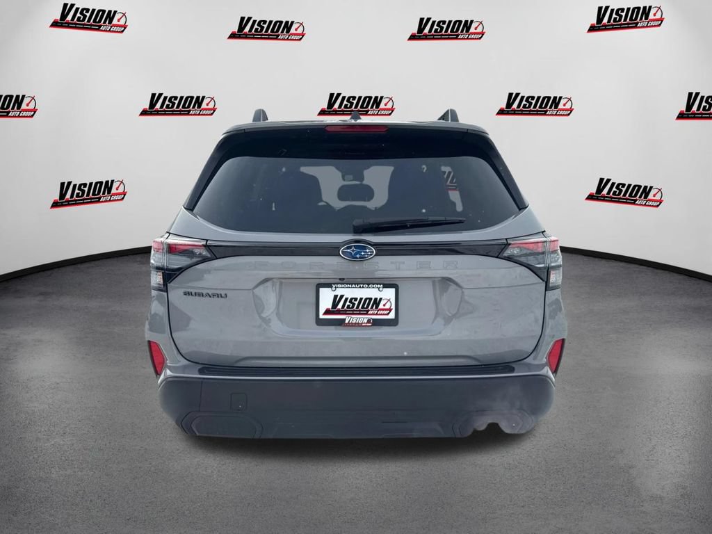 Used 2025 Subaru Forester Premium AWD/4WD image 6