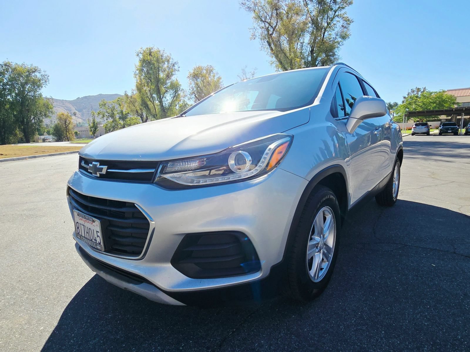 Used 2020 Chevrolet Trax LT w/ LT Convenience Package FWD image 5