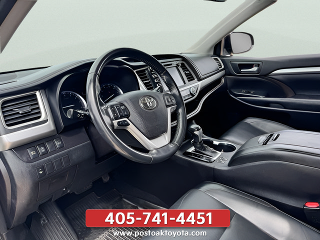 Used 2018 Toyota Highlander XLE w/ Protection Package #3 AWD/4WD image 26