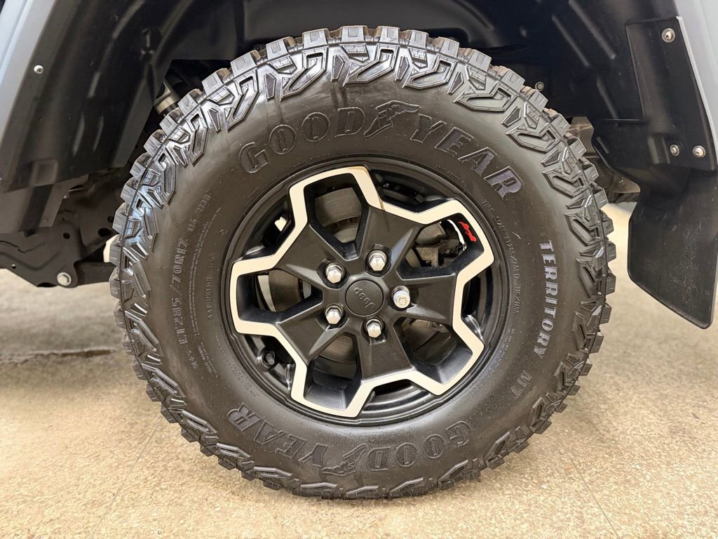 Used 2022 Jeep Gladiator Rubicon AWD/4WD image 26
