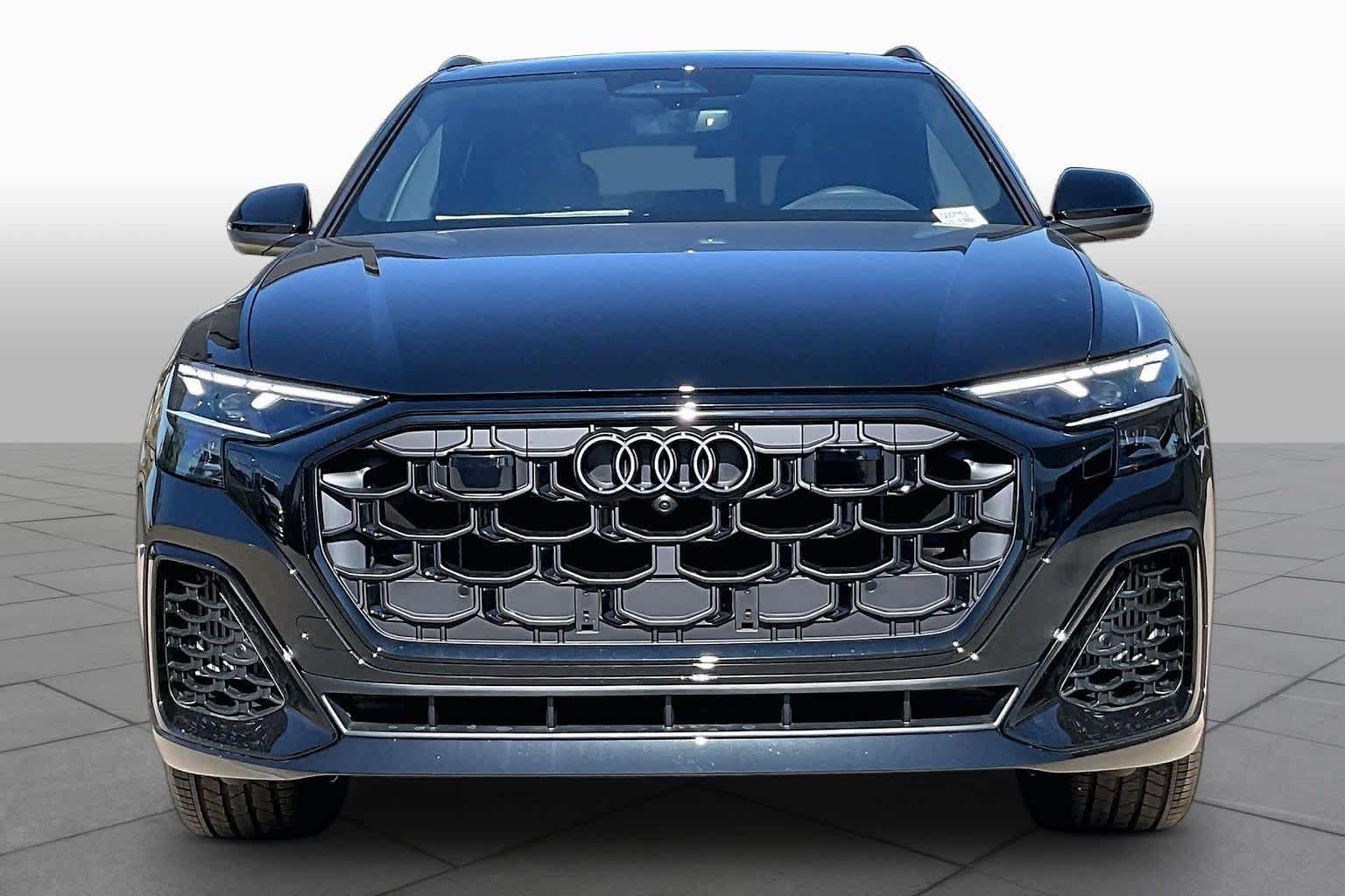 New 2027 Audi Q8 Premium Plus AWD/4WD image 3