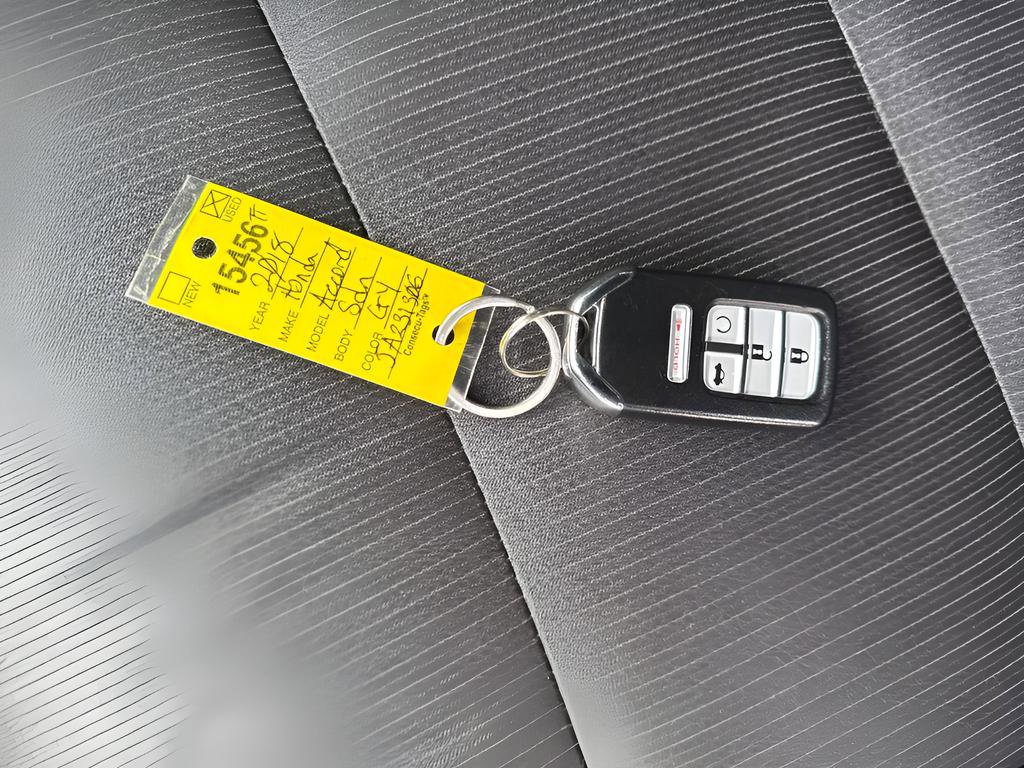 Used 2018 Honda Accord Sport image 31
