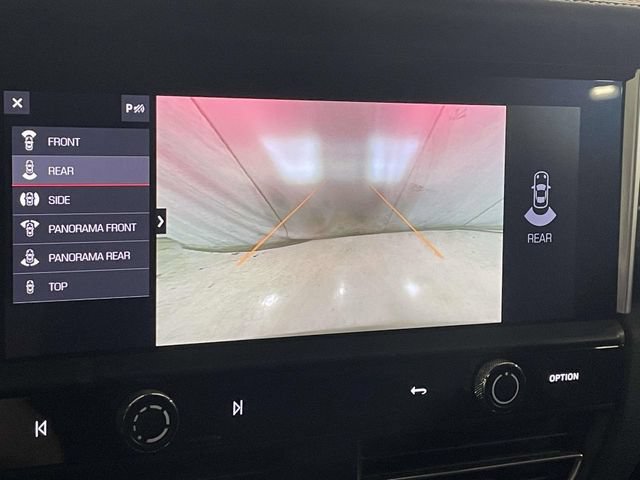Certified 2023 Porsche Macan Turbo AWD/4WD image 32