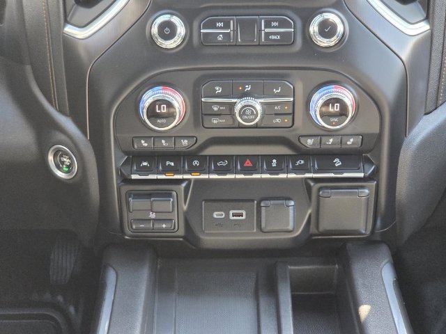 Used 2021 GMC Sierra 1500 AT4 w/ AT4 Value Package AWD/4WD image 15