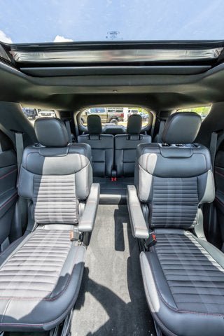 New 2026 Ford Explorer ST-Line w/ ST-Line Street Pack AWD/4WD image 15