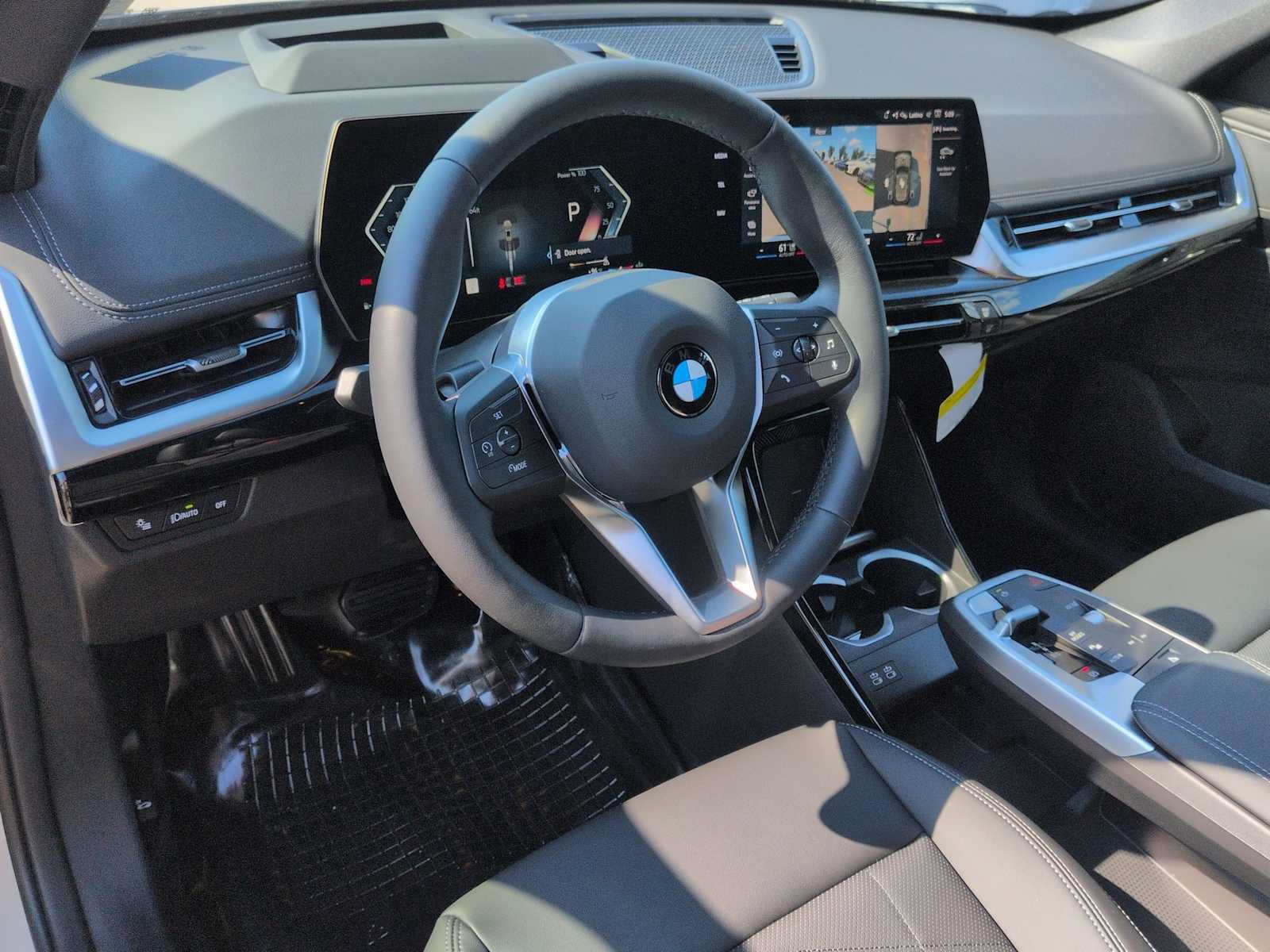 New 2026 BMW X1 xDrive28i w/ Technology Package AWD/4WD image 10