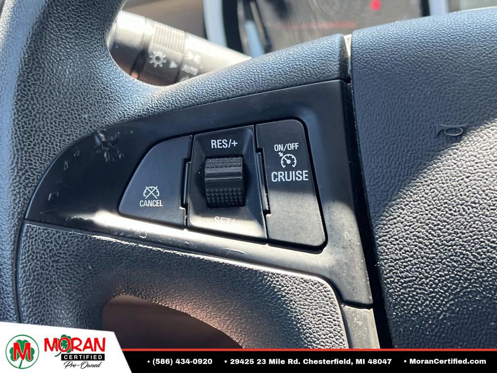 Used 2017 Chevrolet Equinox LS FWD image 25