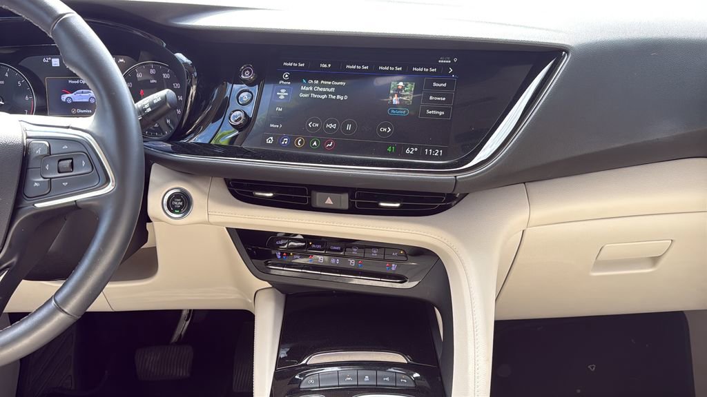 Used 2023 Buick Envision Avenir image 13