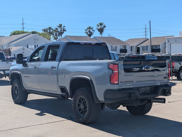 Used 2025 Chevrolet Silverado 2500 ZR2 w/ ZR2 Bison Edition image 8